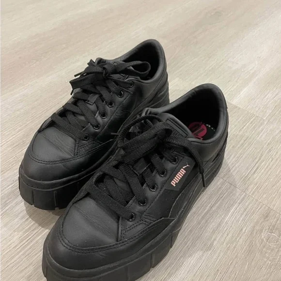 Puma Black and Pink Platform Sneakers - Picture 1 of 1